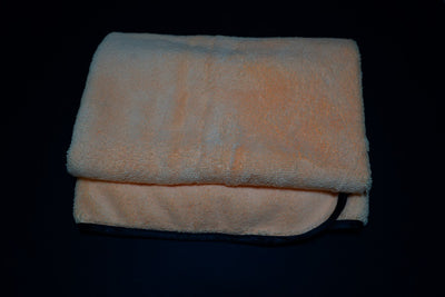 Big Orange Silk Lined Microfiber Drying Towel 36” x 25” Grand Car Wash